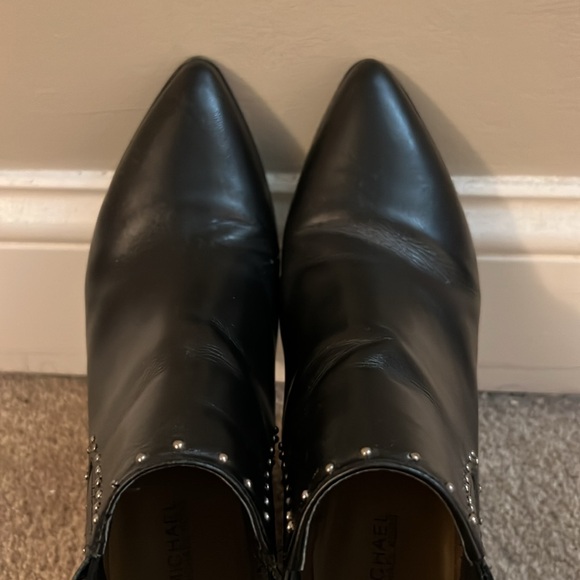 Black leather Michael Kors ankle boots size 7 - Picture 5 of 5